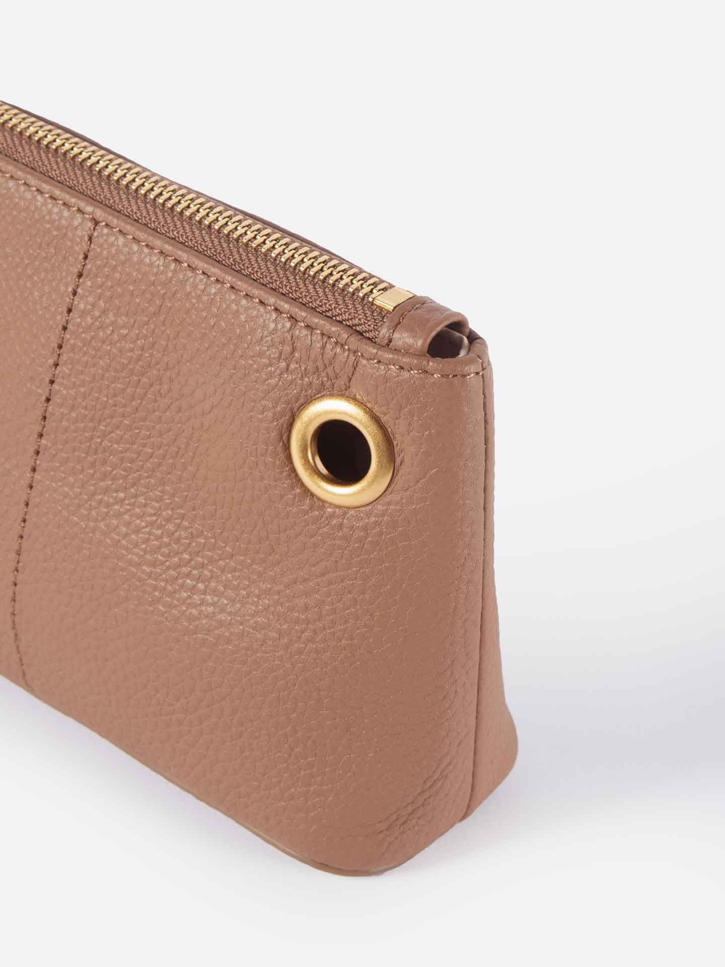 Luxe Medium Pouch - Pecan