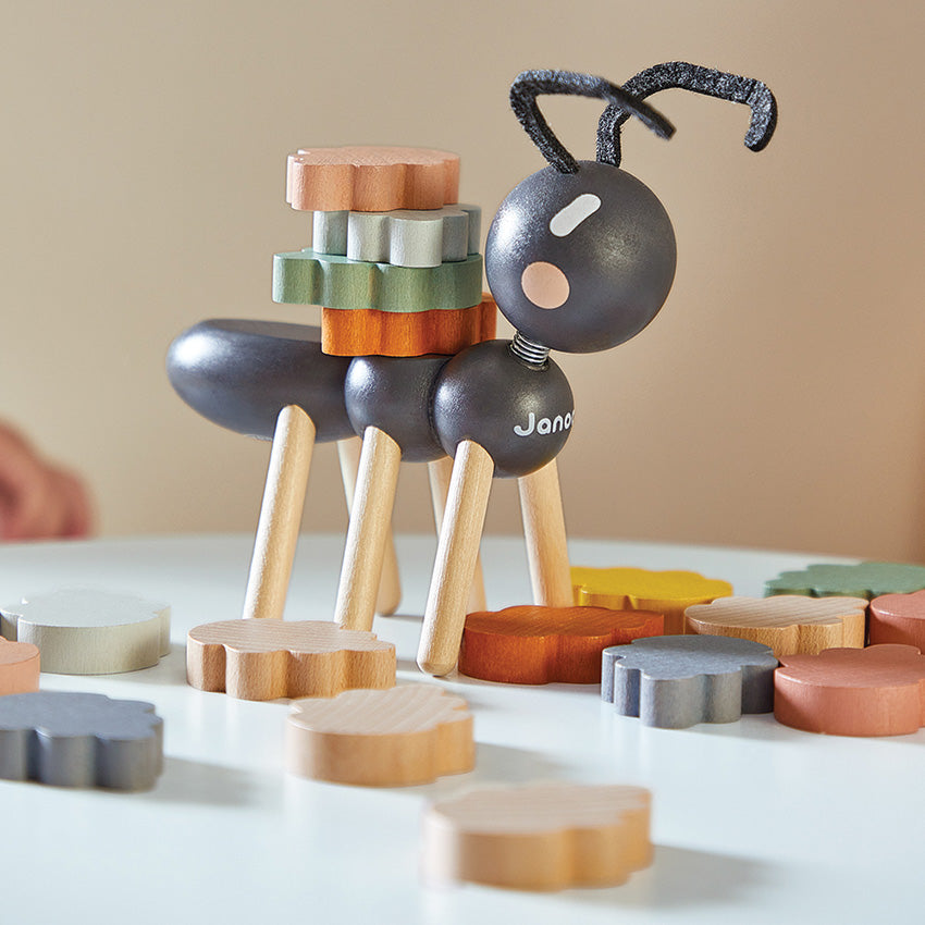 Janod - Cocoon Ant Balance Game