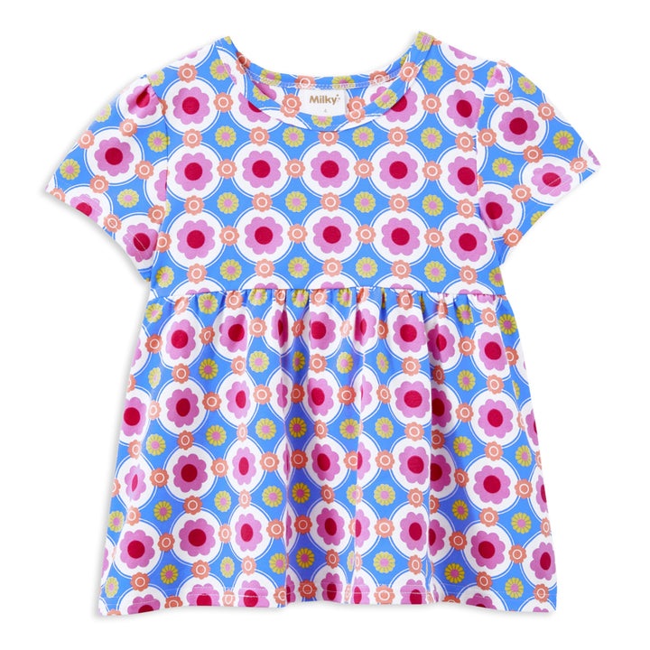 Milky Retro Vibe Swing Tee