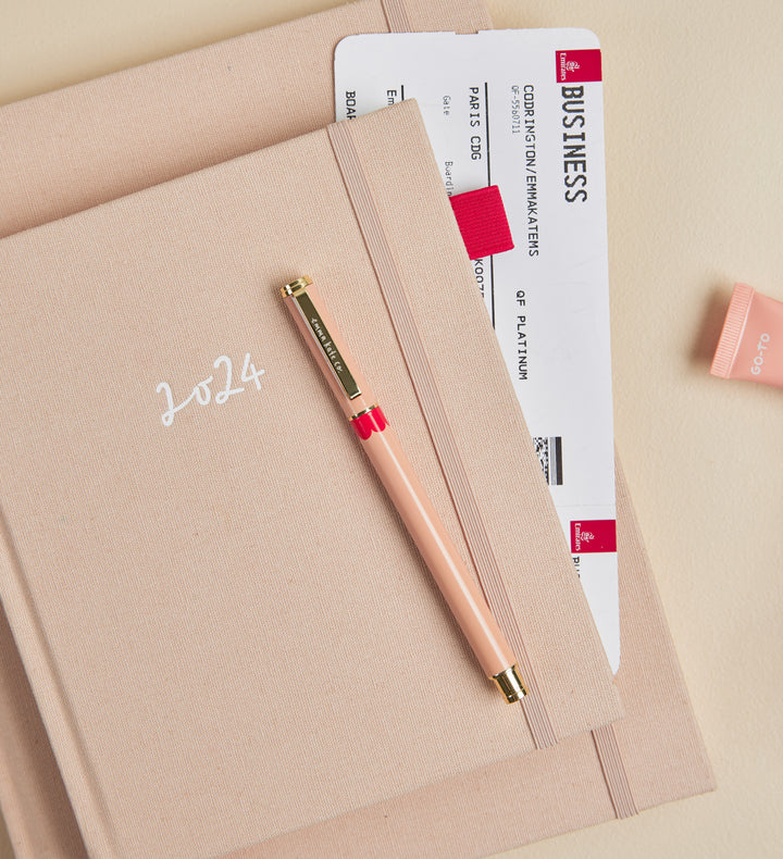 Emma Kate Co. 2024 Planner | Signature | Horizontal Weekly | Amore