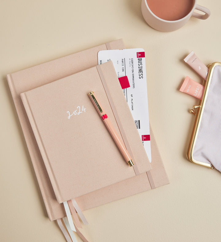 Emma Kate Co. 2024 Planner | Signature | Horizontal Weekly | Amore