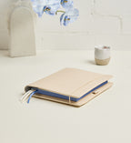Compendium | Signature | Crema