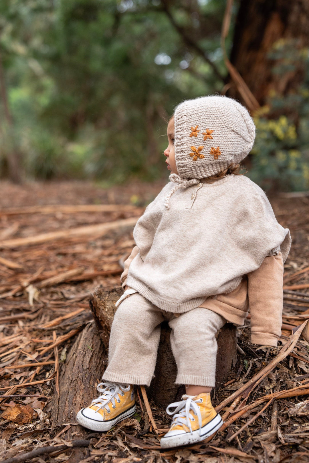 Acorn Flowers Bonnet - Oatmeal