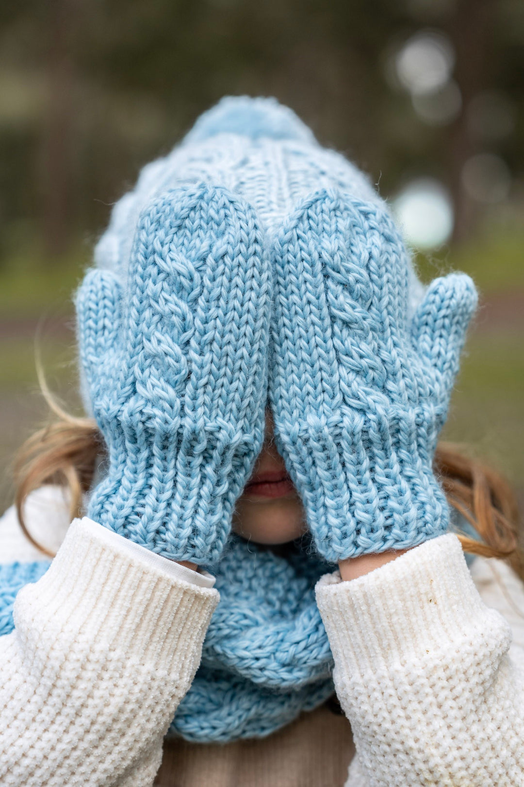 Acorn Free Spirit Mittens - Blue