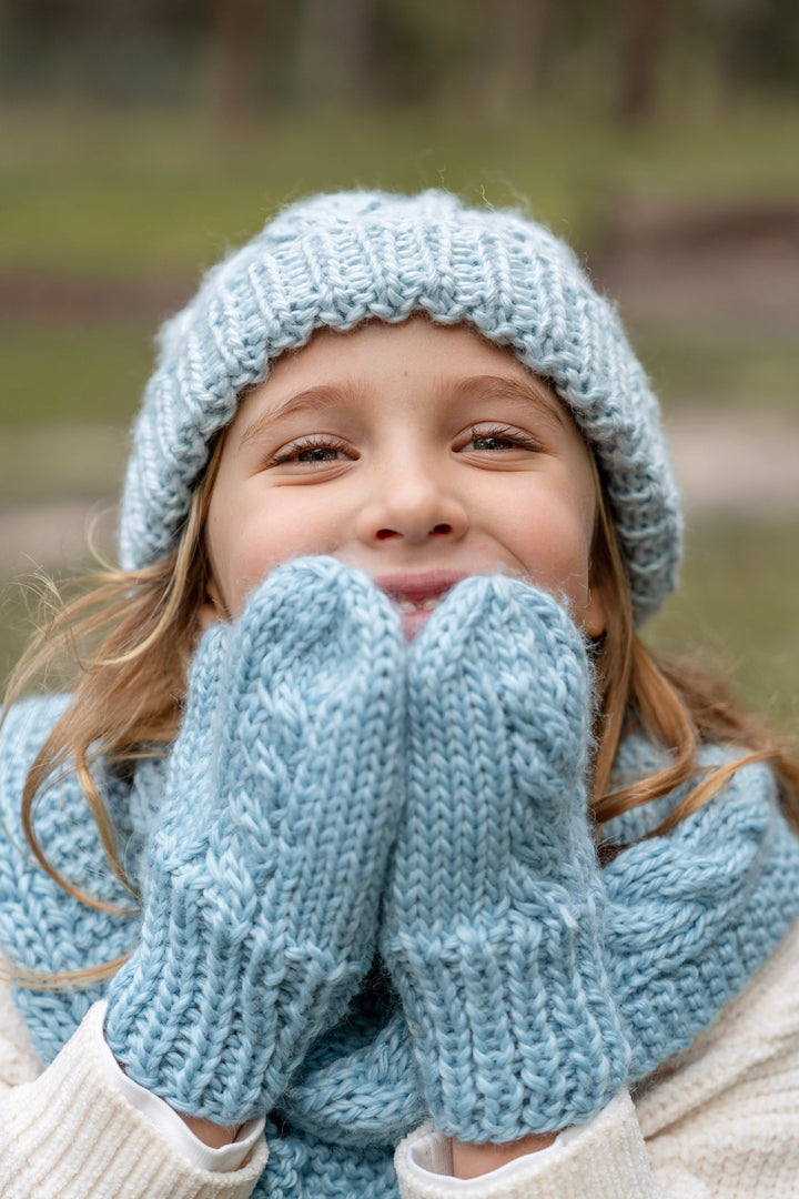 Acorn Free Spirit Mittens - Blue