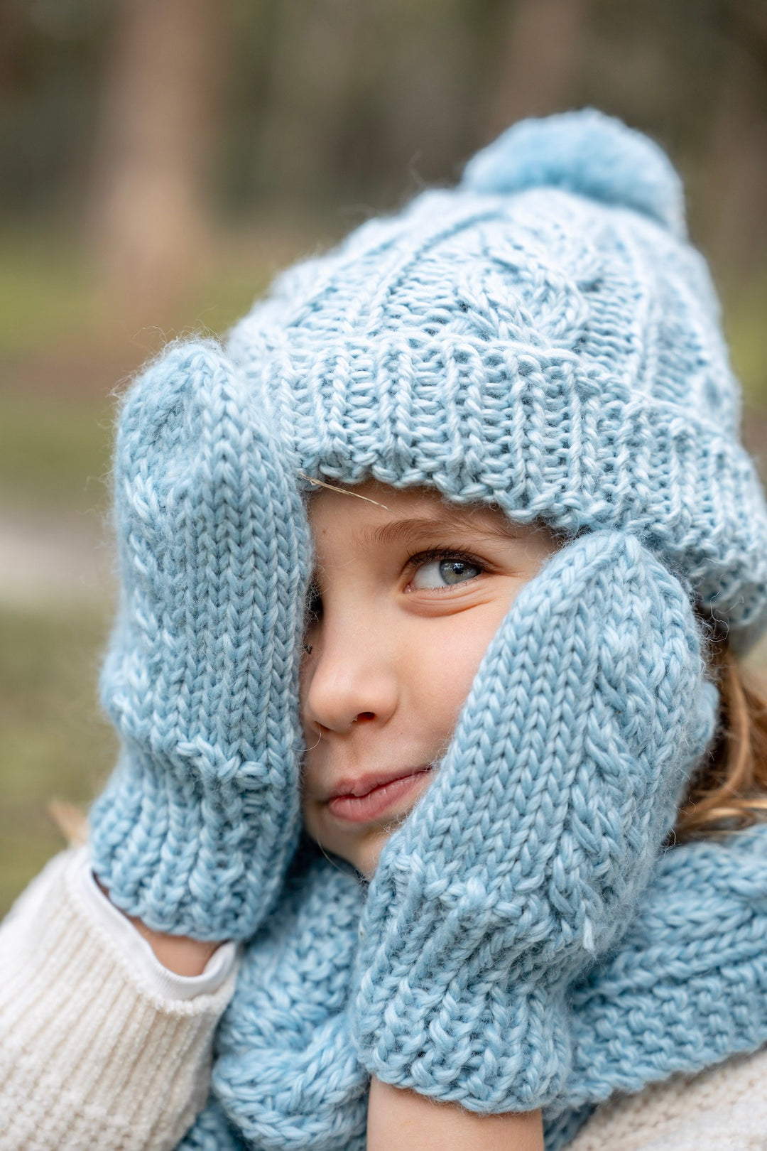 Acorn Free Spirit Mittens - Blue