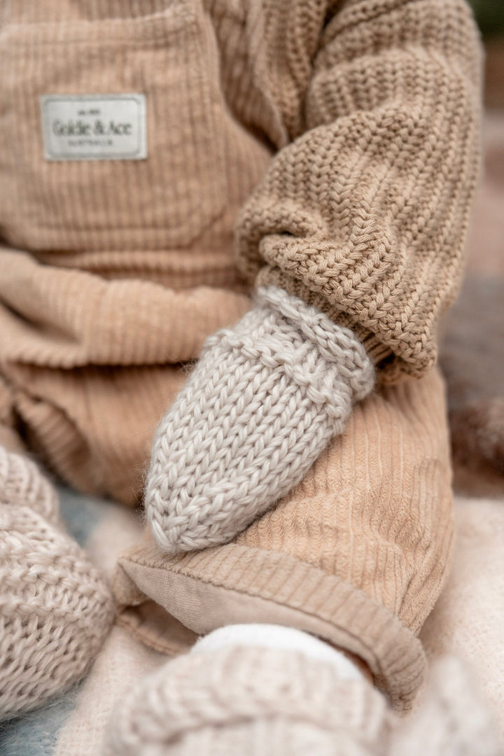 Acorn Cottontail Mittens - Oatmeal