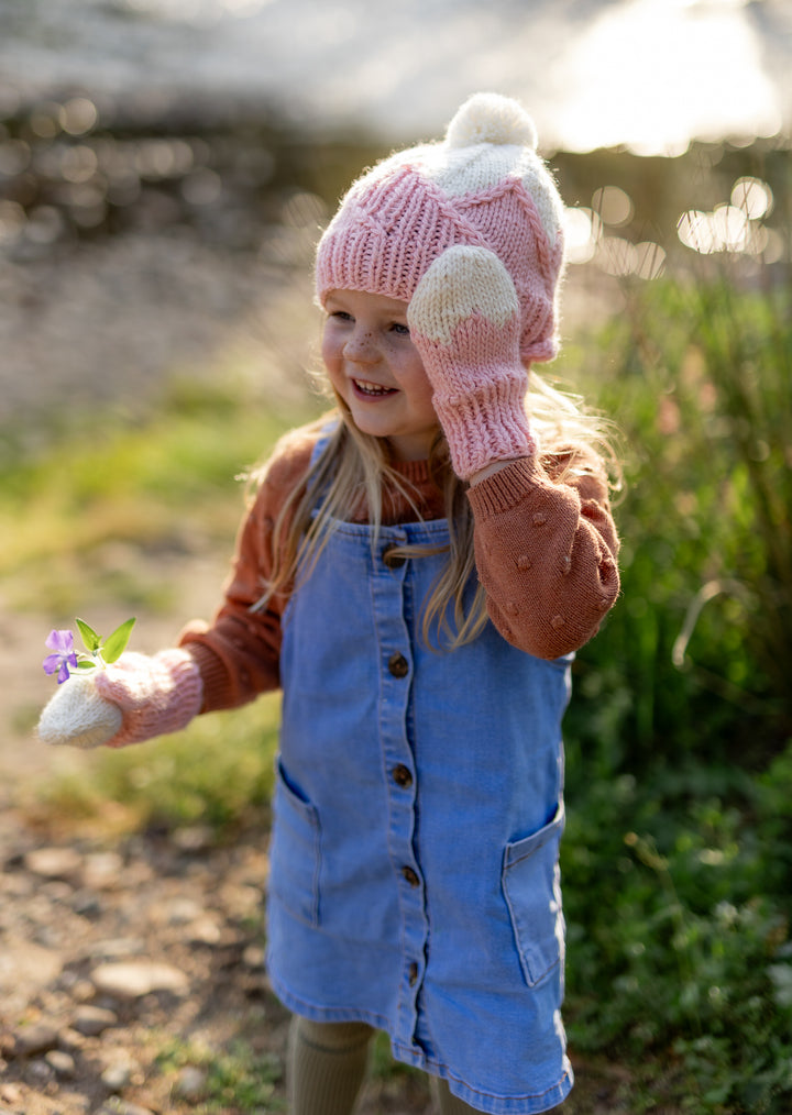Acorn Mountain Top Mittens Pink