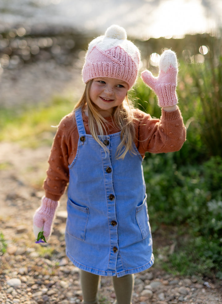 Acorn Mountain Top Beanie Pink