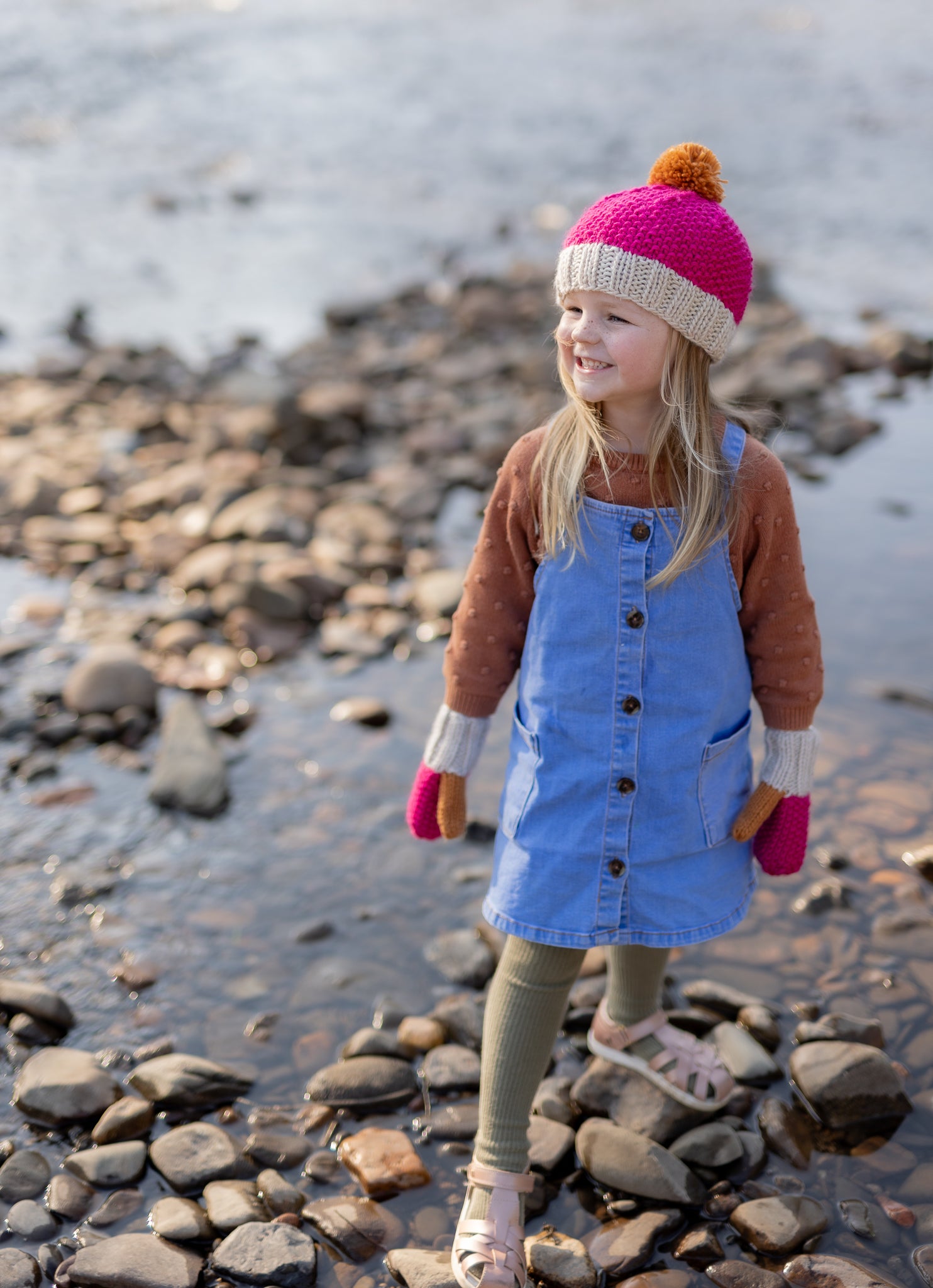 Acorn Wilderness Beanie Fuschia
