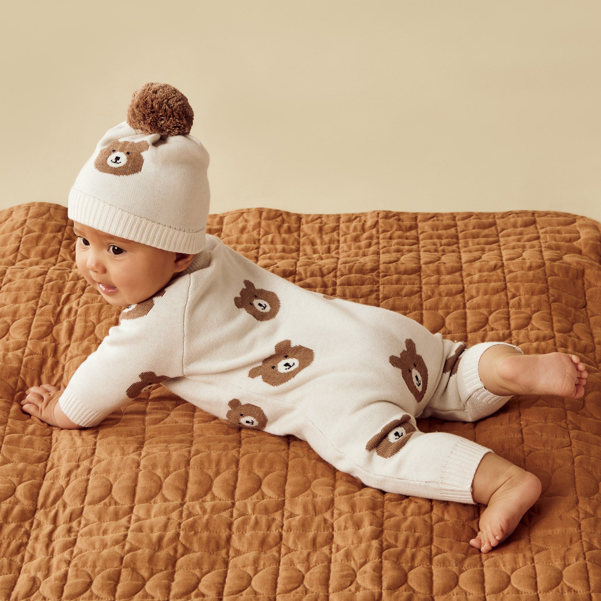 Organic Knitted Jacquard Growsuit - Beary Cute