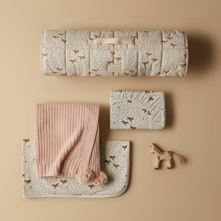 Wilson & Frenchy - Fairy Floss Organic Knitted Blanket