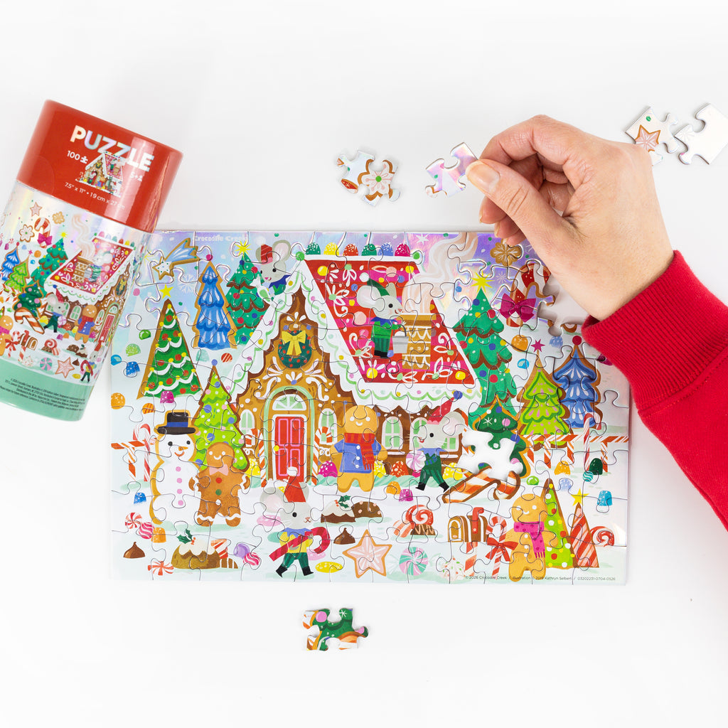 Holographic 100 piece - Gingerbread House