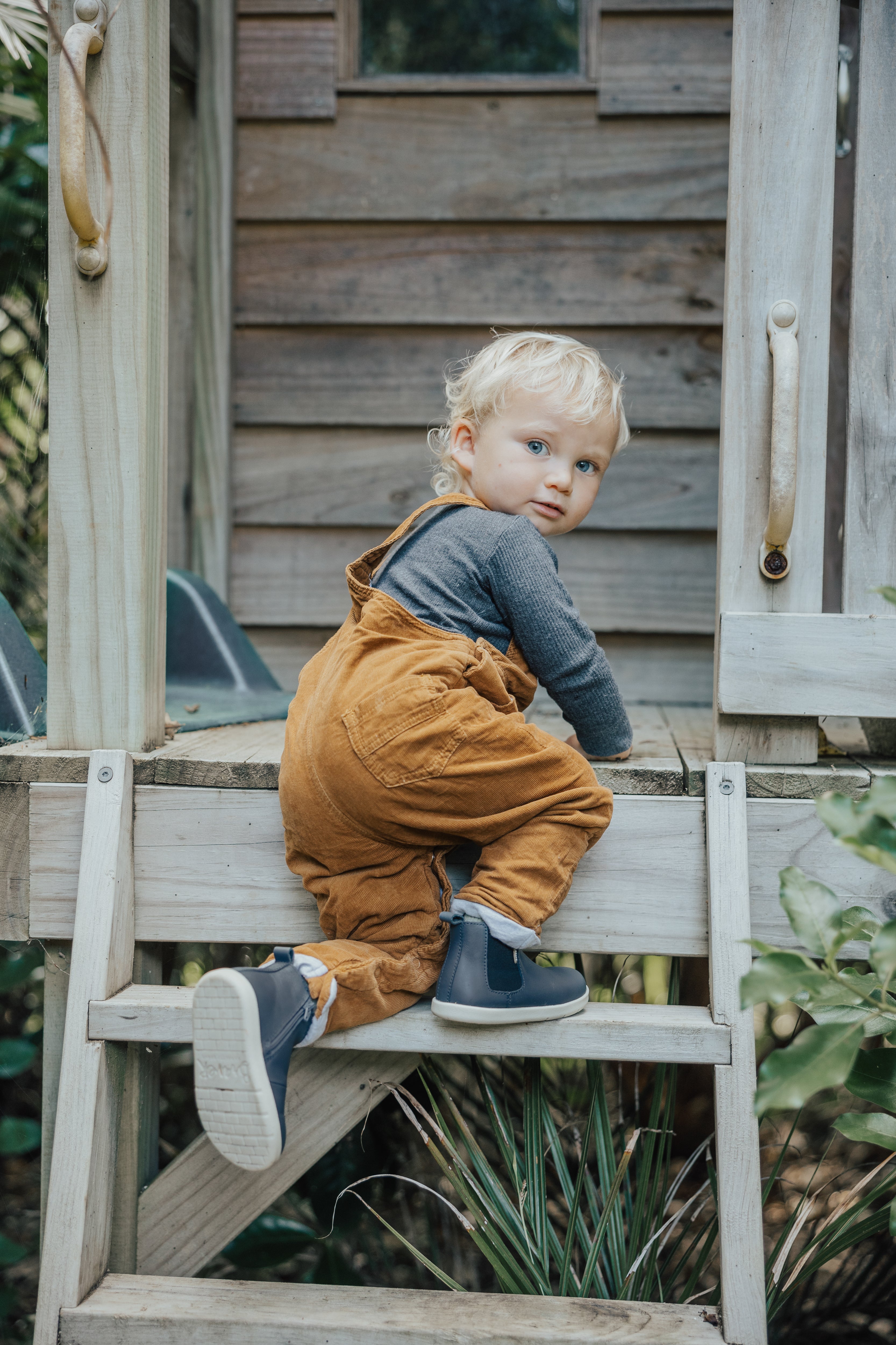 Pretty Brave Charlie - Indigo