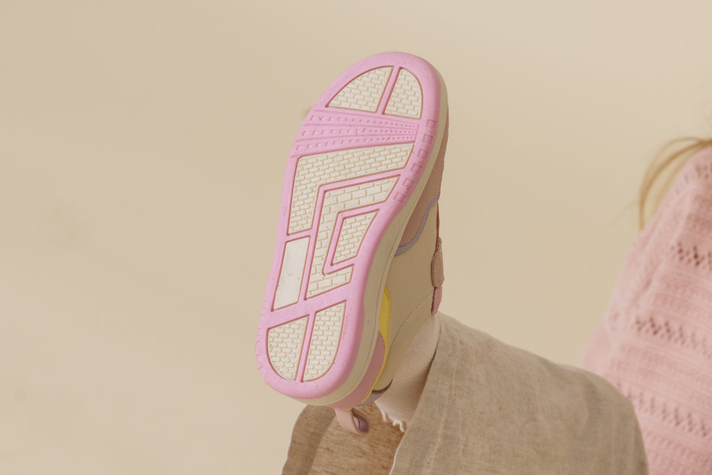 Pretty Brave Icon Trainer - Sparkle Hearts