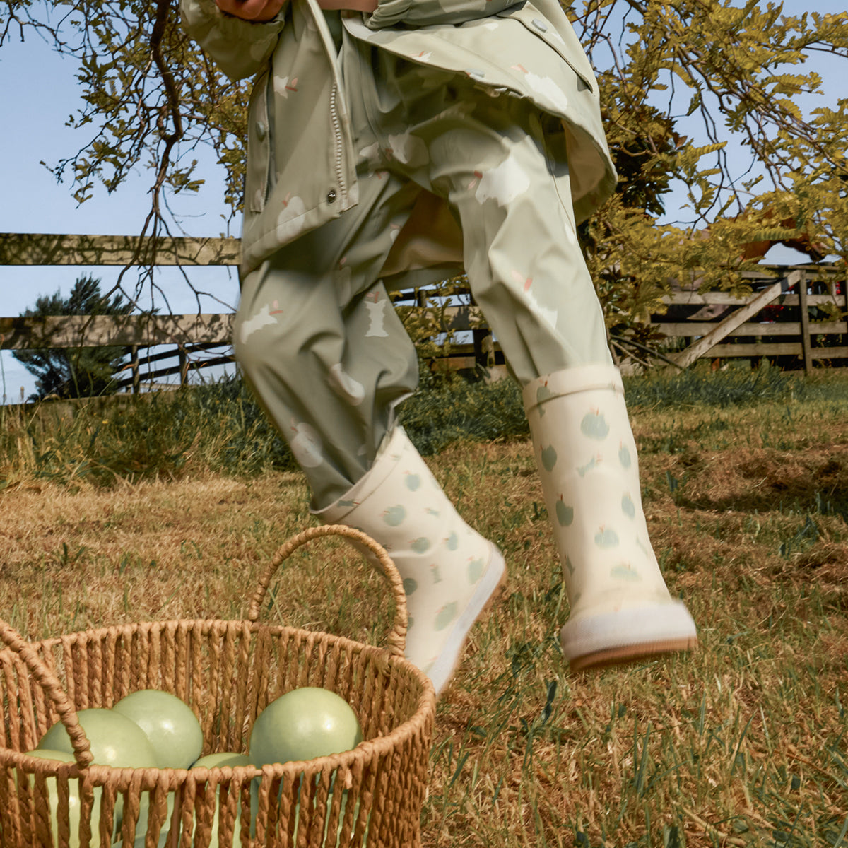Rain Boots Apple Grove