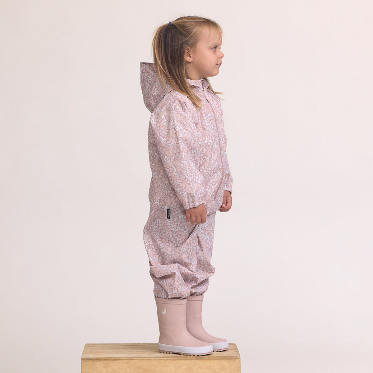 Splash Suit Meadow Fields