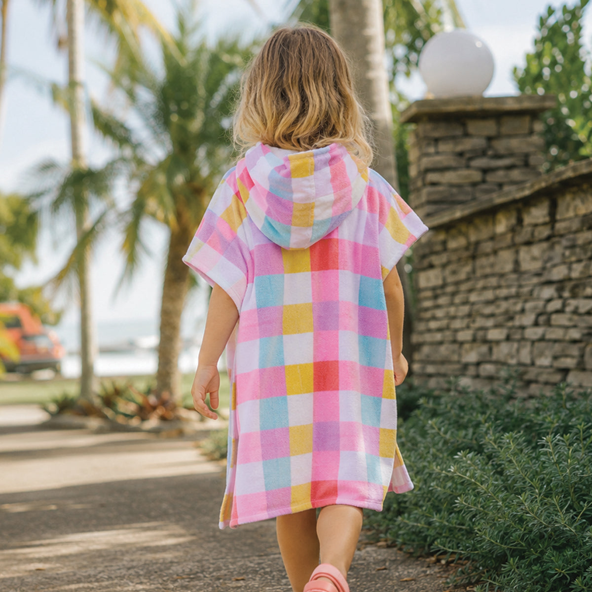 Hooded Towel Pop Gingham