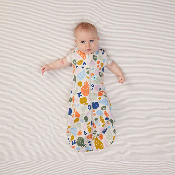 ergoPouch Cocoon Swaddle Bag  1.0 TOG - Fruit Salad