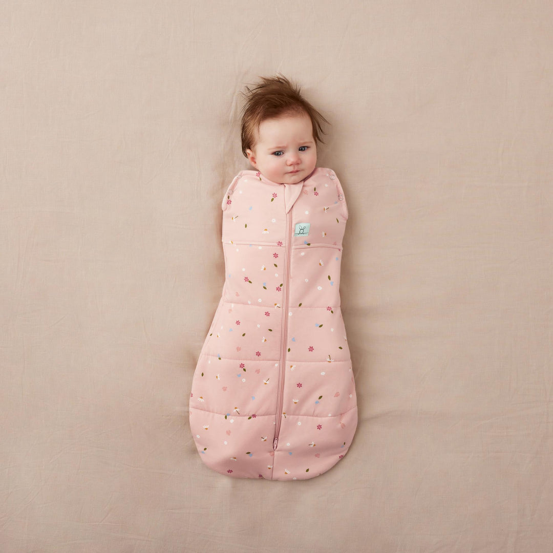 ergoPouch Cocoon Swaddle Bag  2.5 TOG - Daisies