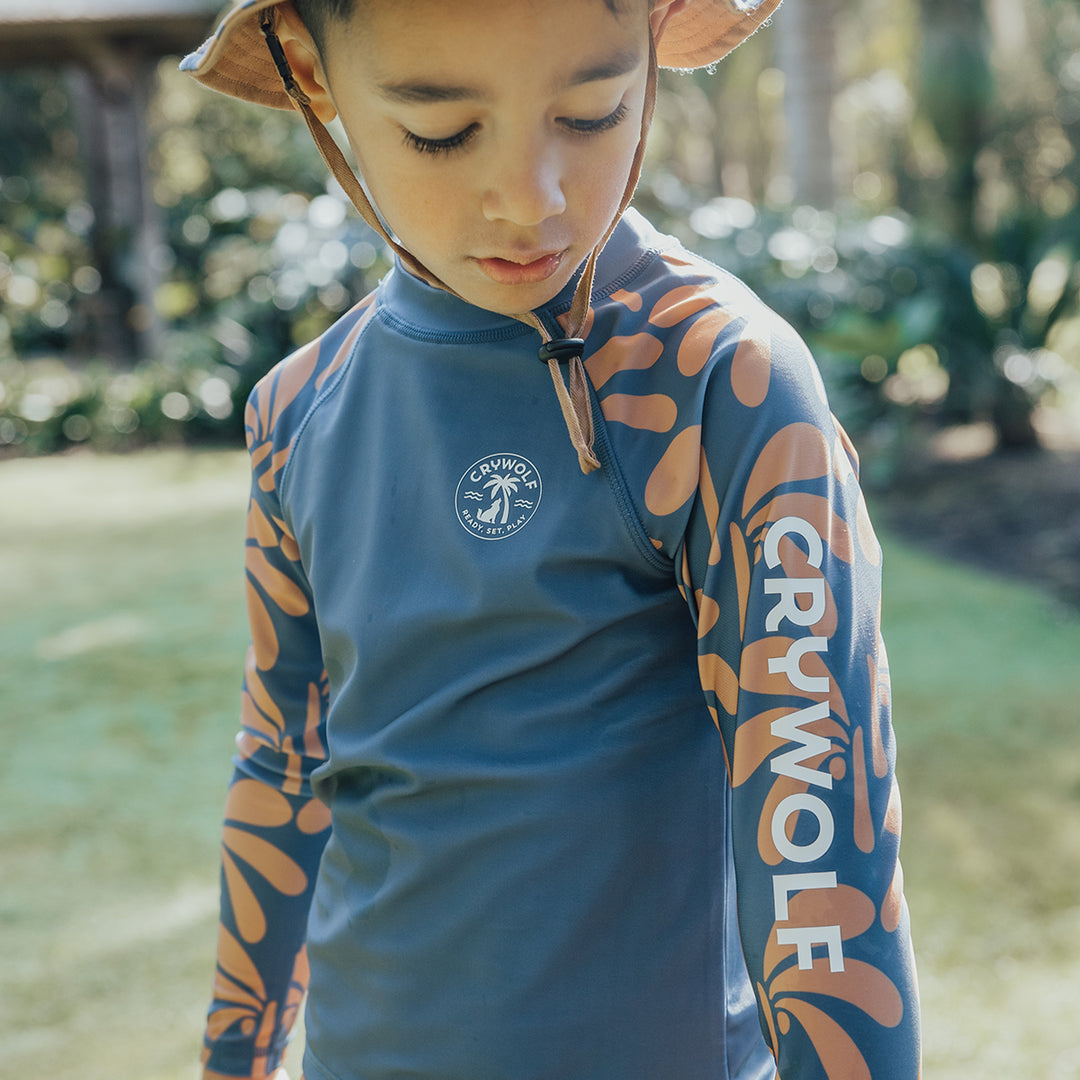 Crywolf Rash Vest - Indigo Palms