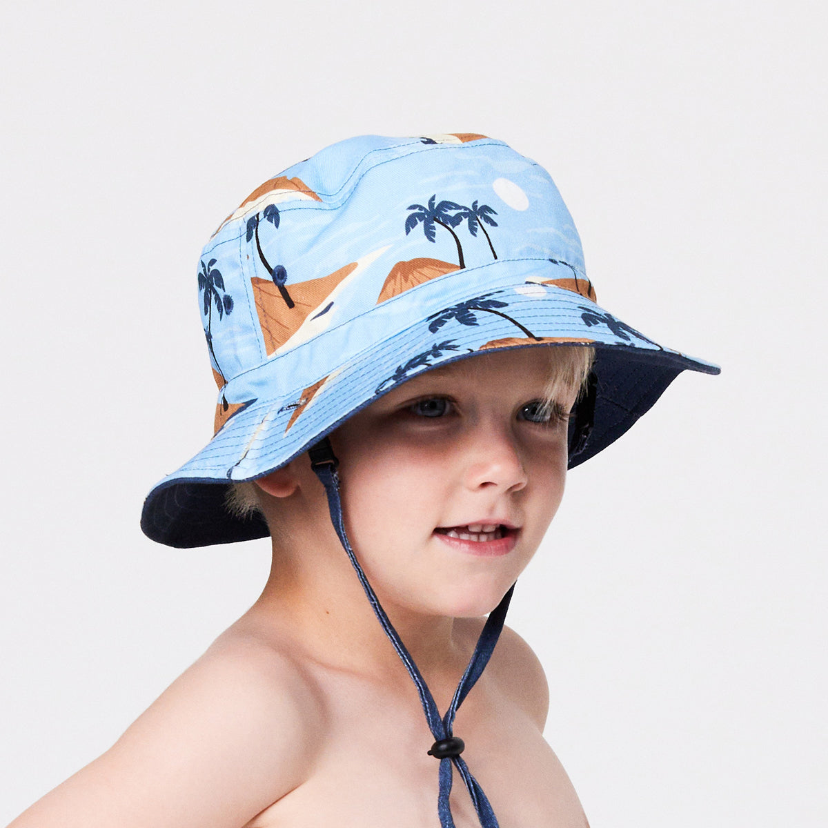 Crywolf Reversible Bucket Hat - Blue Lost Island
