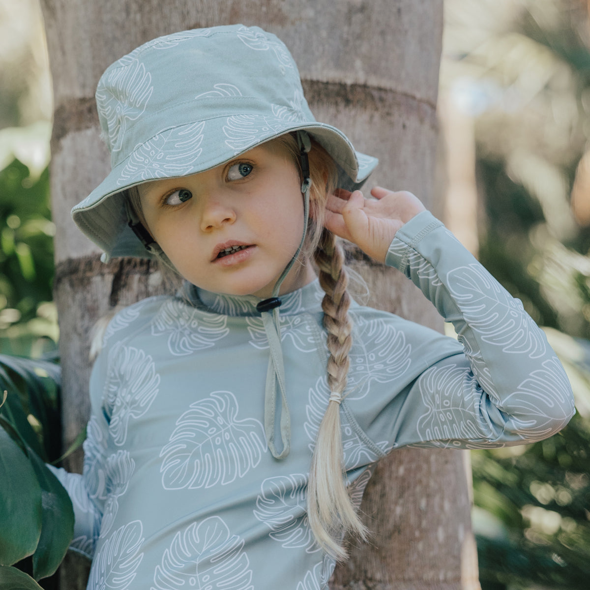 Crywolf Reversible Bucket Hat - Jade Monstera