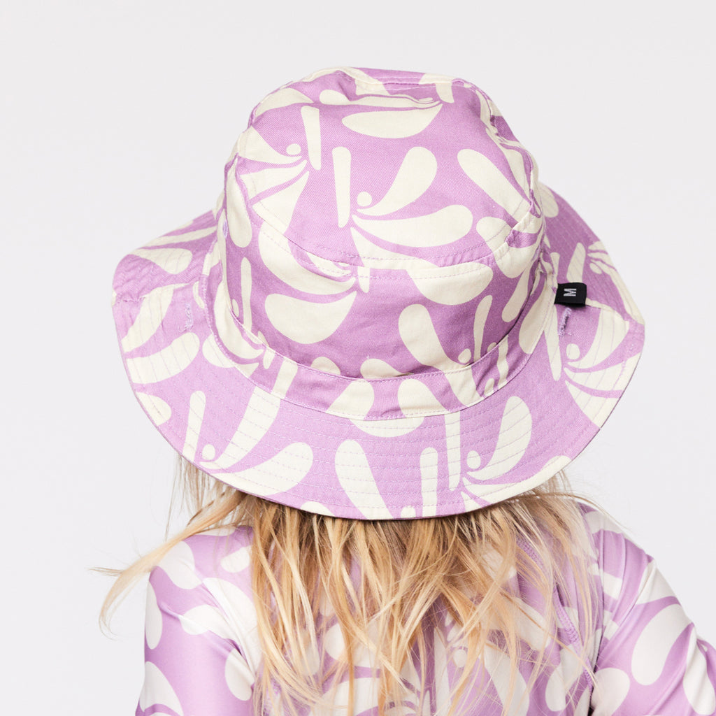 Crywolf Reversible Bucket Hat - Lilac Palms
