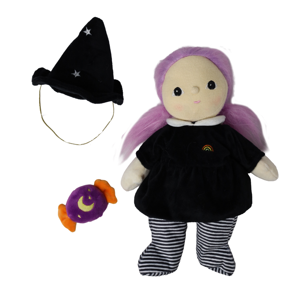 Dress Me Dinky Willa Witch
