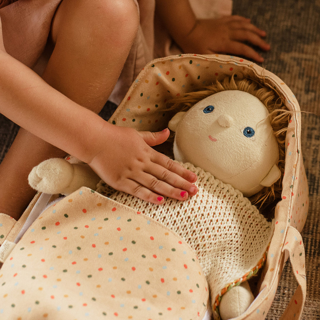 Olli Ella Dinkum Doll Carry Cot - Gumdrop