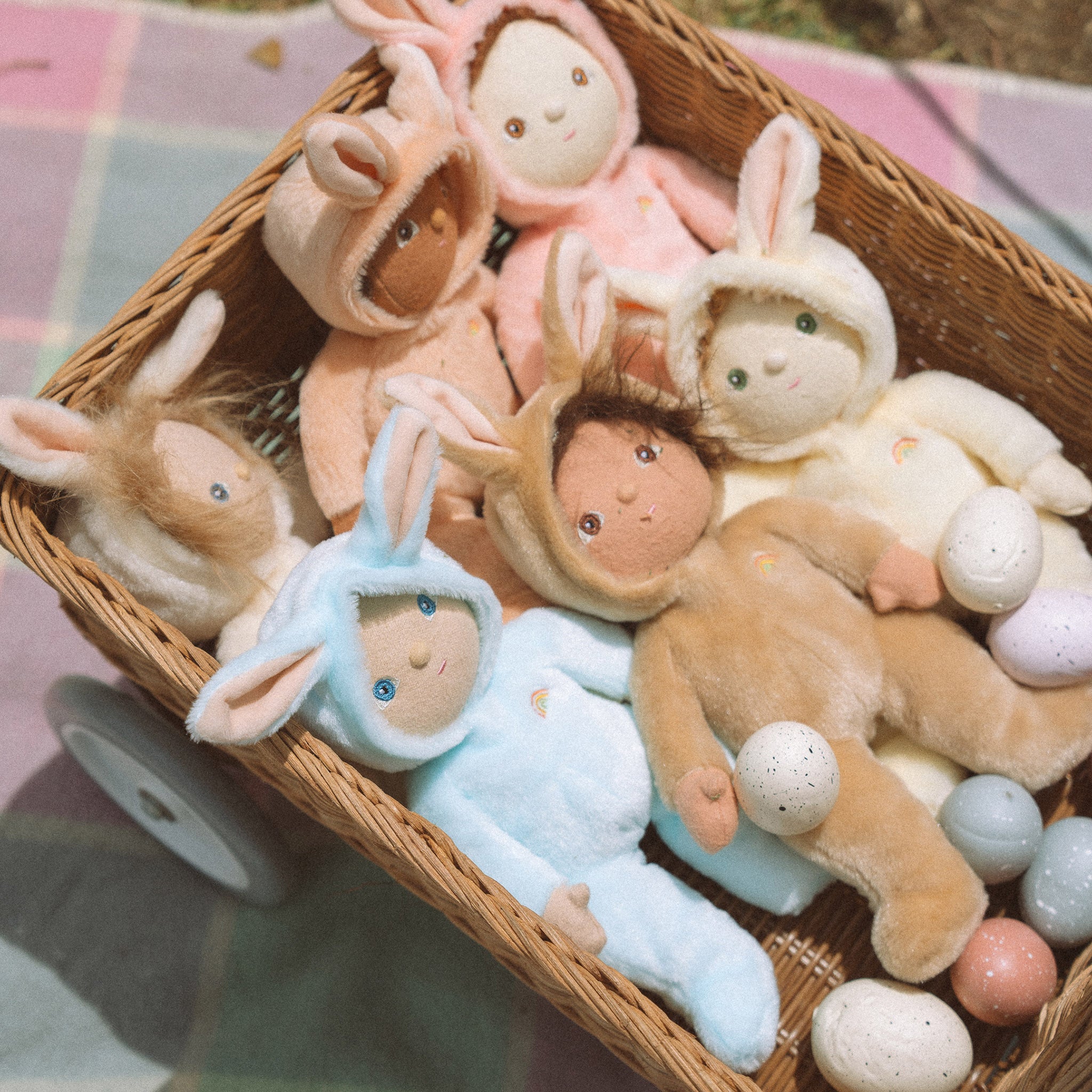 Dinky Dinkum - Bucky Bunny