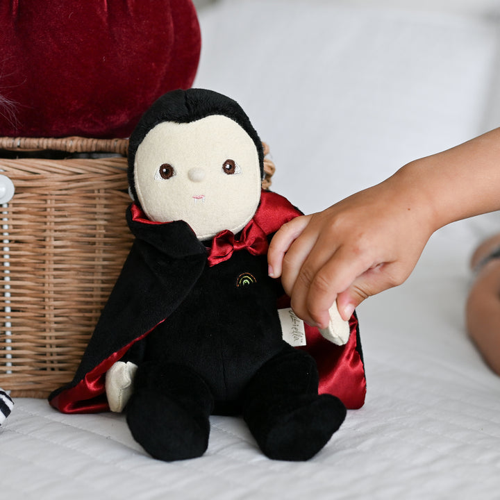 Olli Ella Dinky Dinkum Doll Vincent Vampire Black
