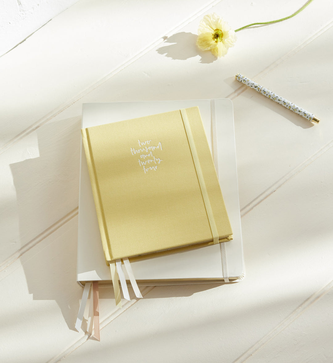 Emma Kate Co. 2024 Planner | Signature | Vertical Weekly | Limoncello