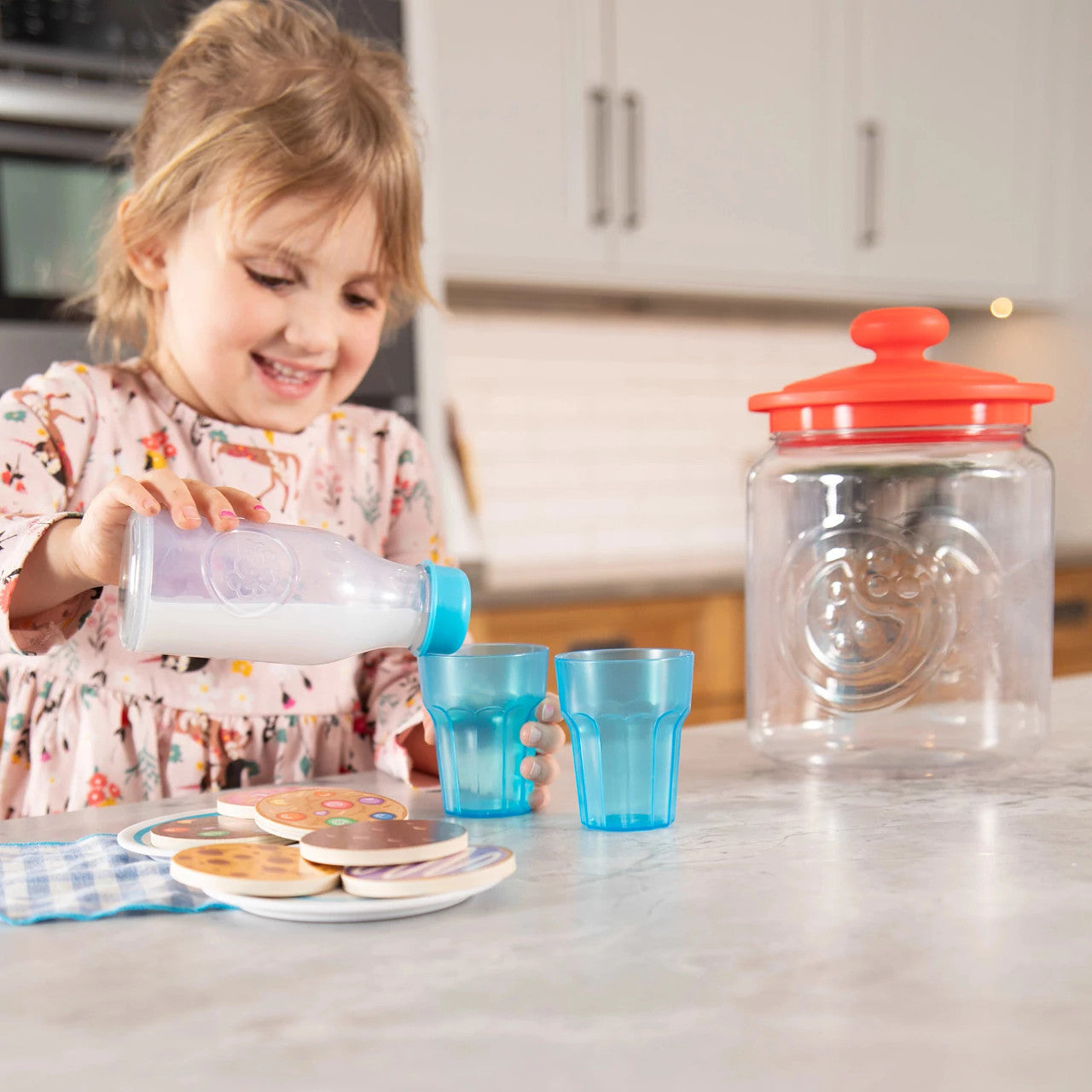 Fat Brain - Pretendables Milk and Cookies