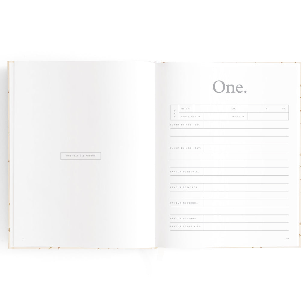 Fox & Fallow Baby Book - Broderie