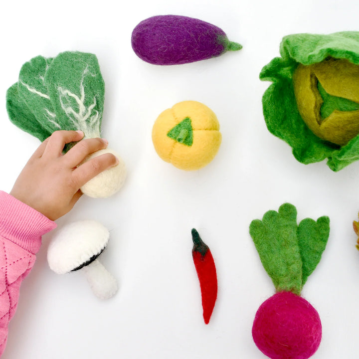 Tara Treasures Felt Food Groups Play Food - Vegetables