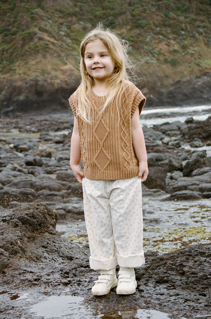 Grown Chunky Cable Knit Vest - Toast
