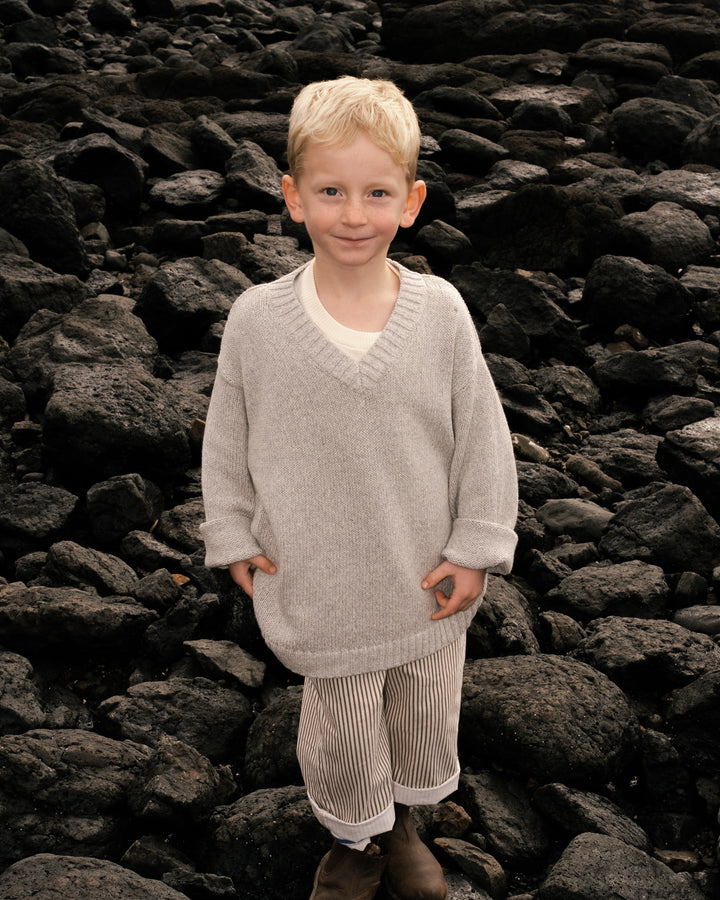 Grown V-Neck Pull Over - Grey Marle