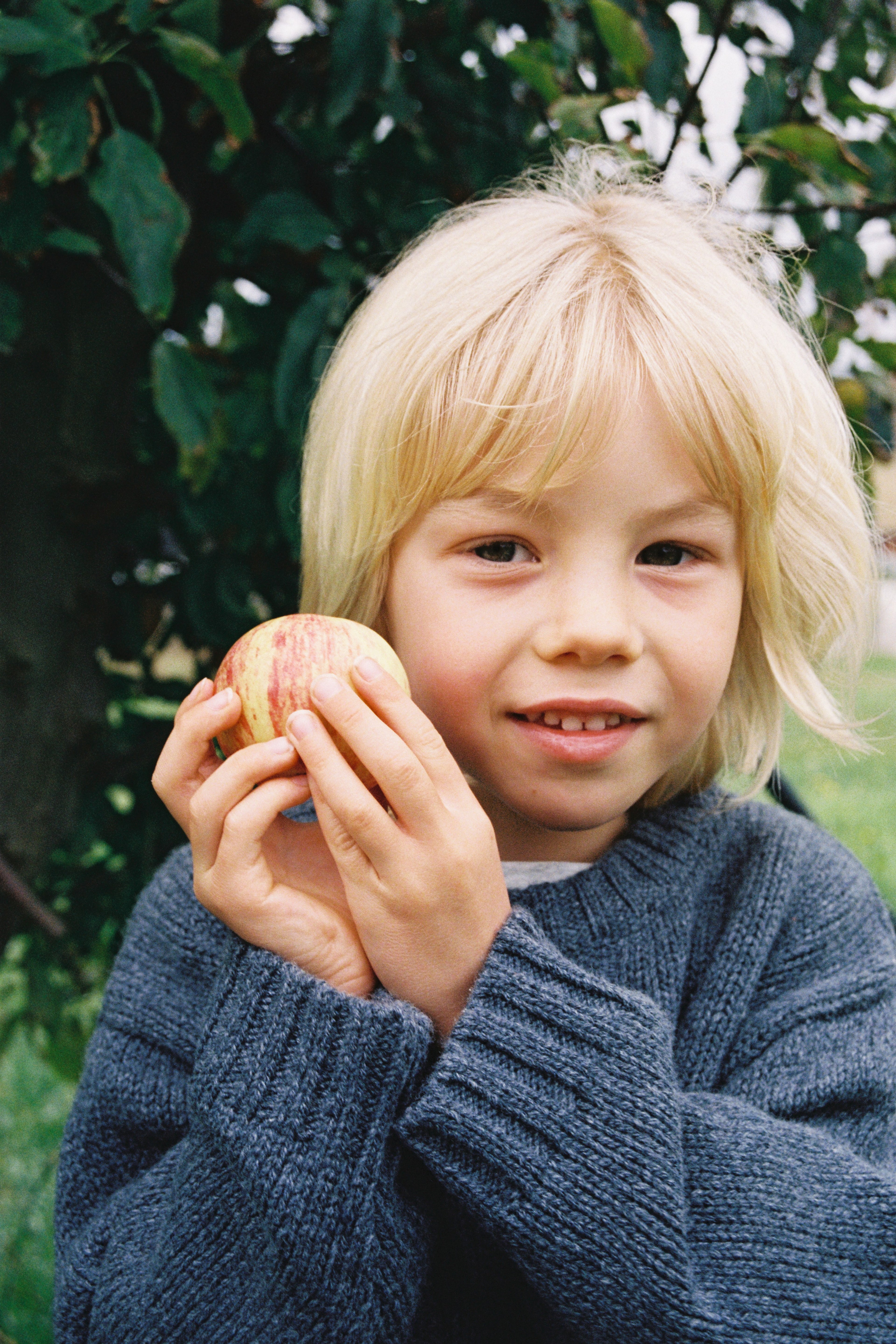 Merino Blend Knit Pull Over - Charcoal
