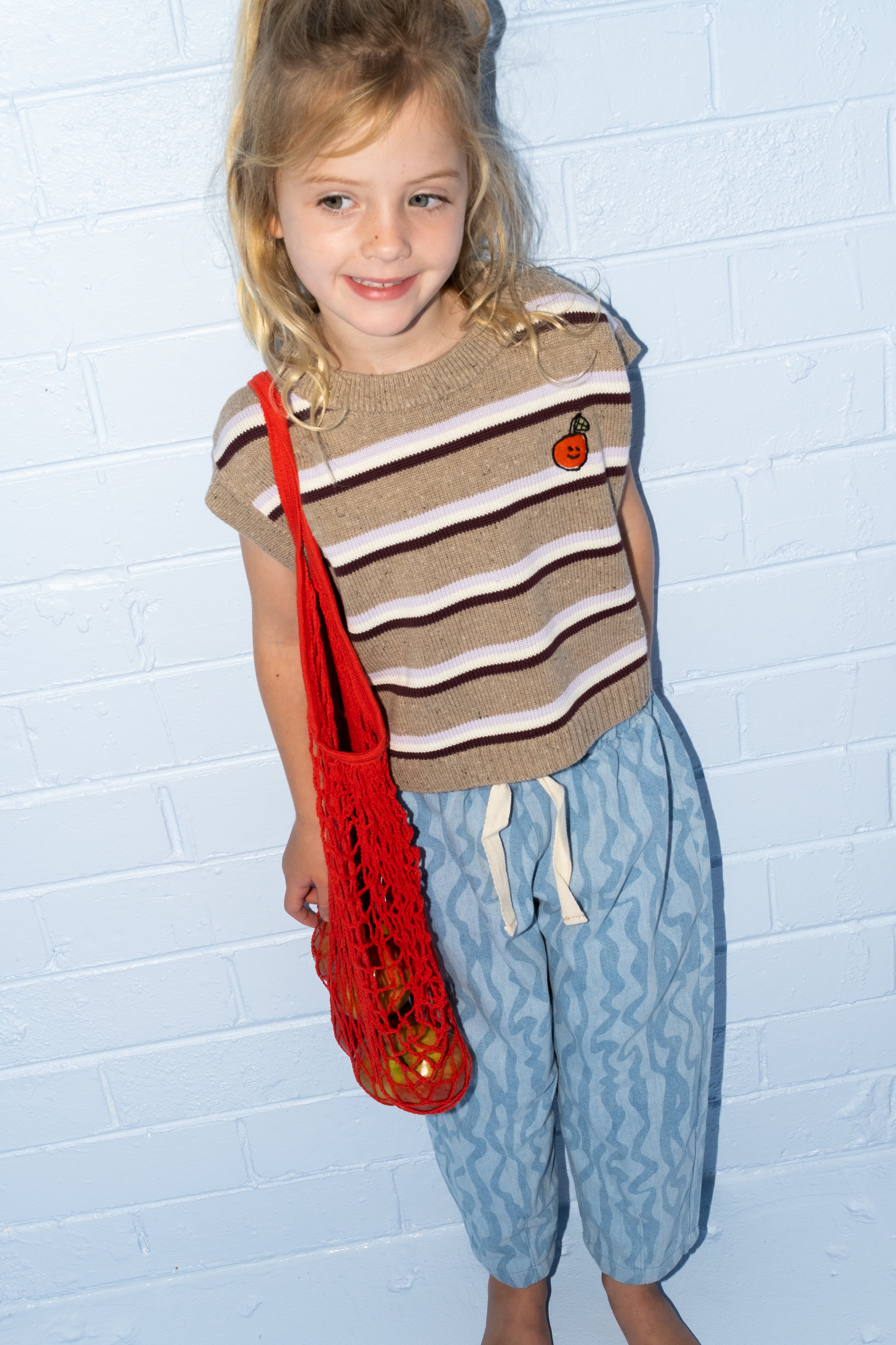 Organic Stripe Apple Knit Vest - Oatmilk