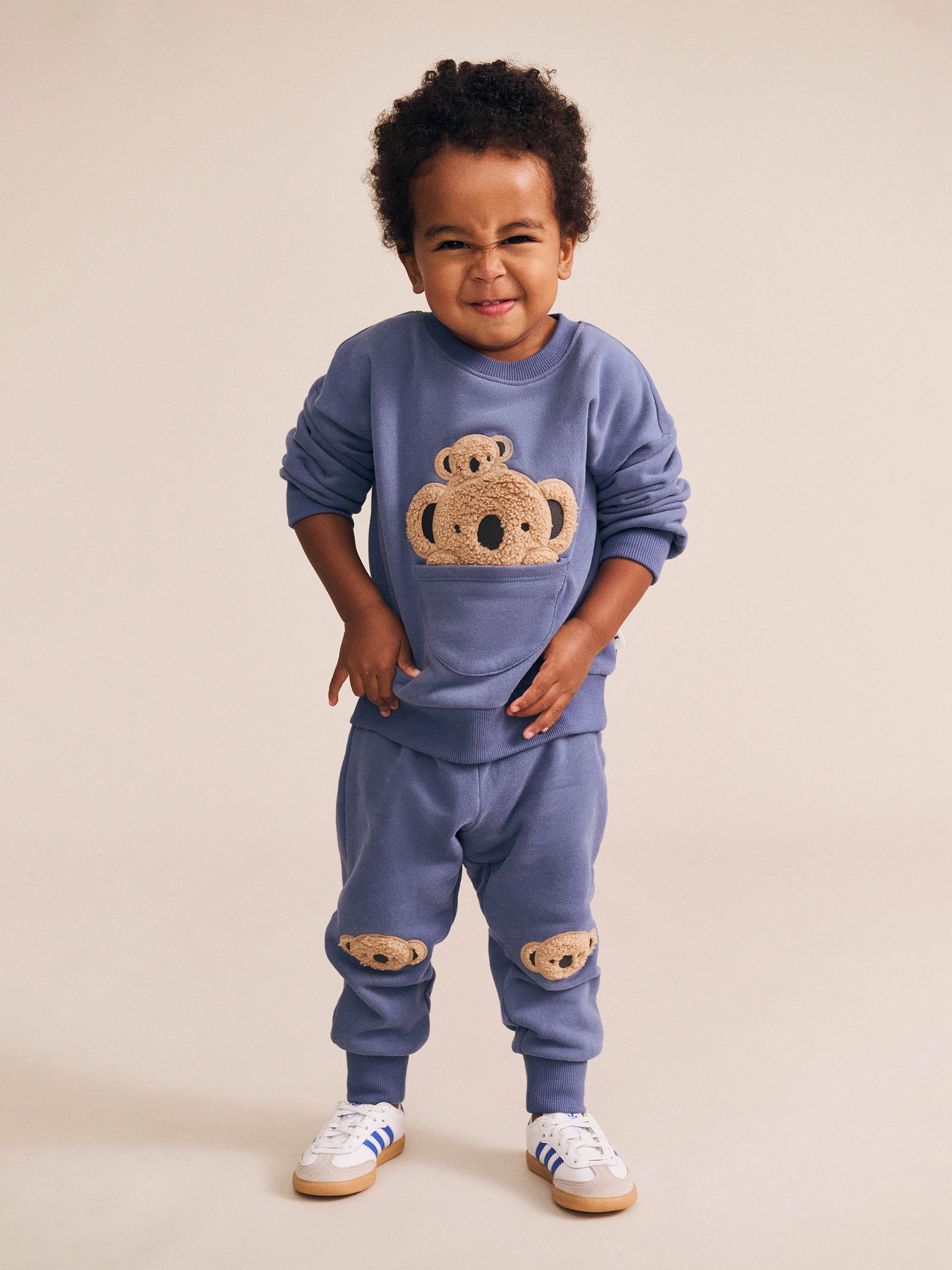 Peekaboo Kel Pocket Sweatshirt