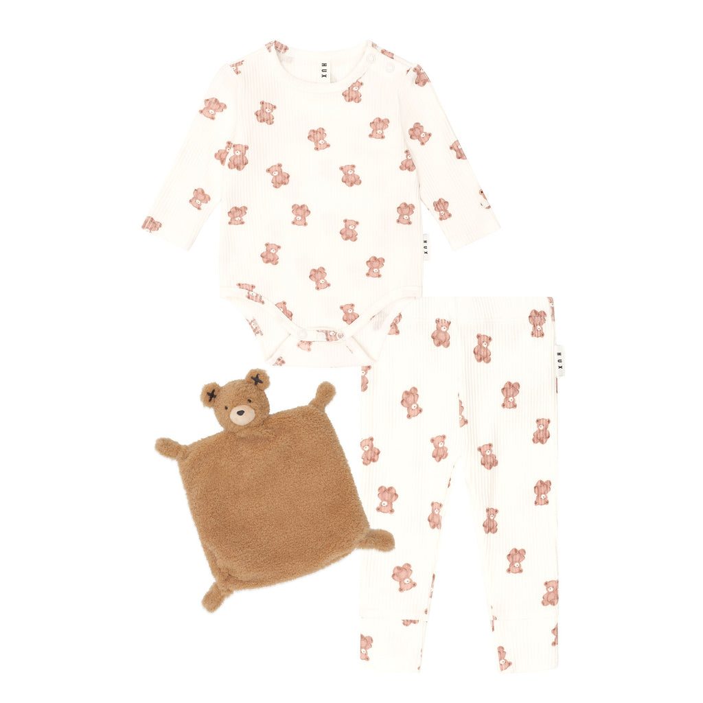 Beary Snuggly 3Pc Newborn Gift Set