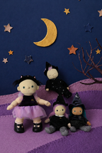 Dress Me Dinky Willa Witch