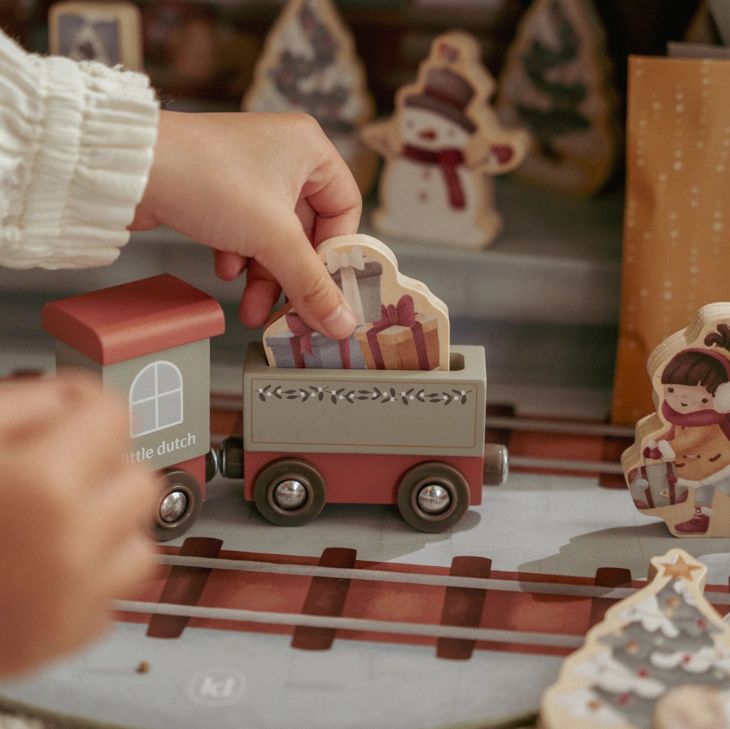 Little Dutch Advent Train Track