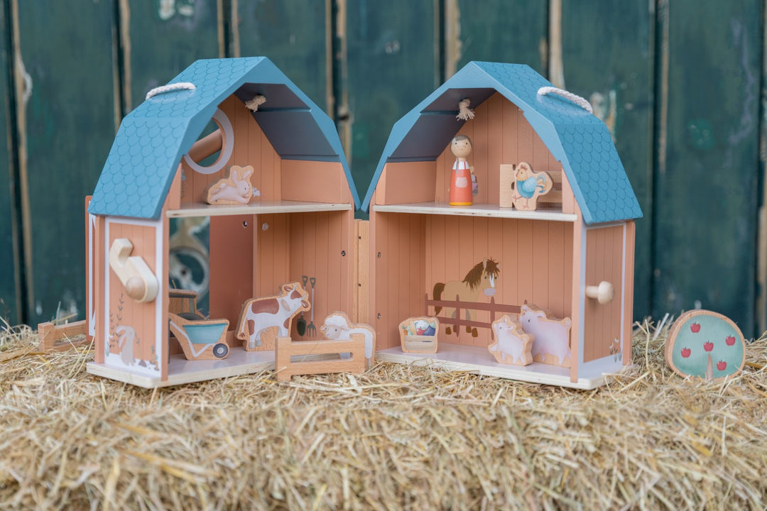Little Farm Doll's House