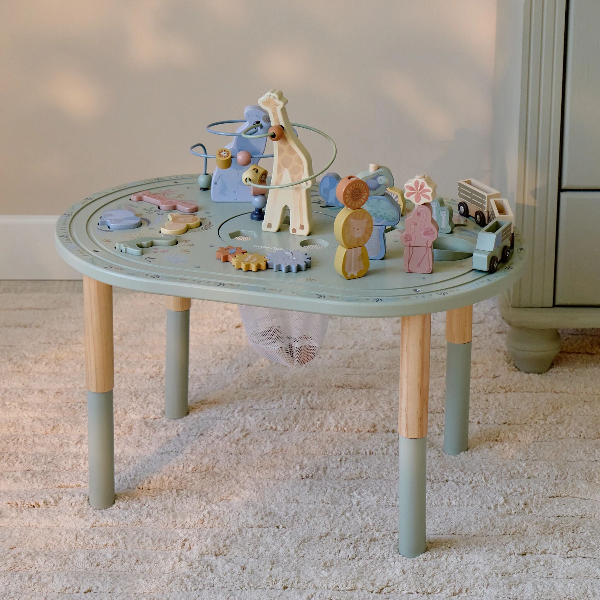 Safari Friends Activity Table XL