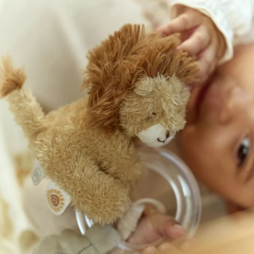 PRE-ORDER Ring Rattle Lion