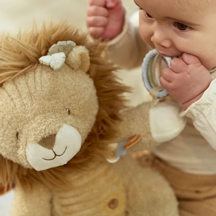 PRE-ORDER Activity Cuddle Lion