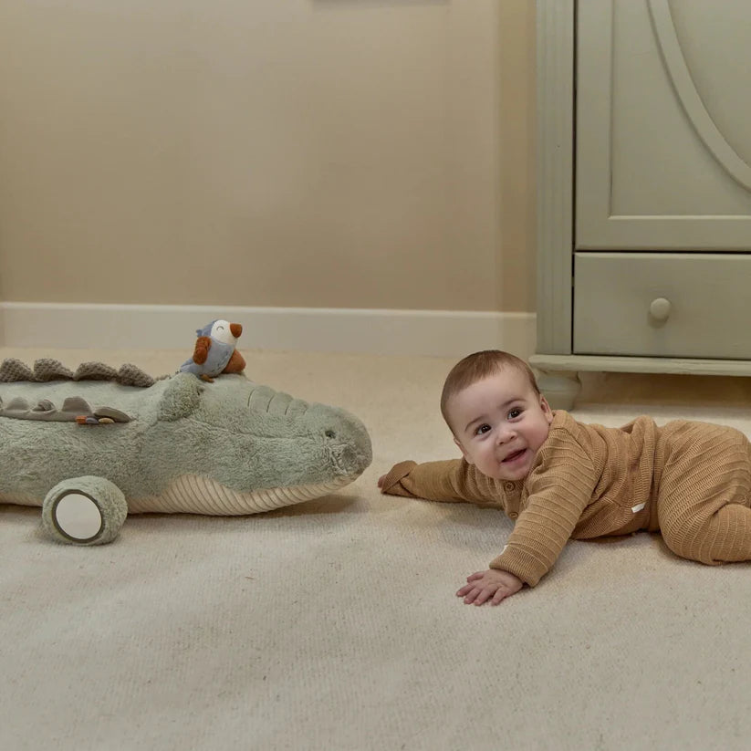 PRE-ORDER Activity Cuddle Crocodile