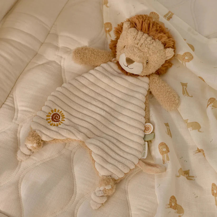PRE-ORDER Cuddle Cloth Lion